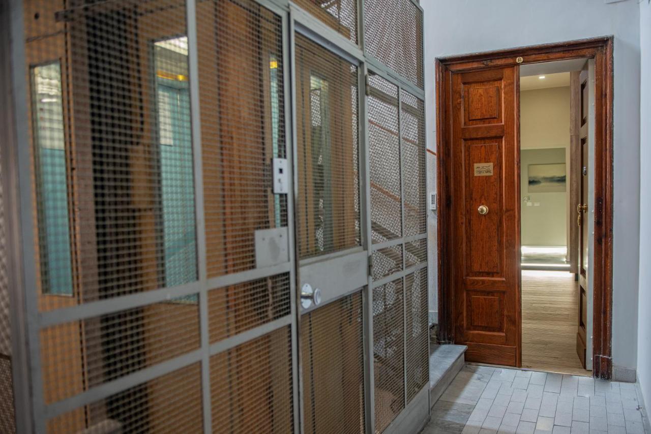 Vivi A Napoli Bed & Breakfast Exterior foto